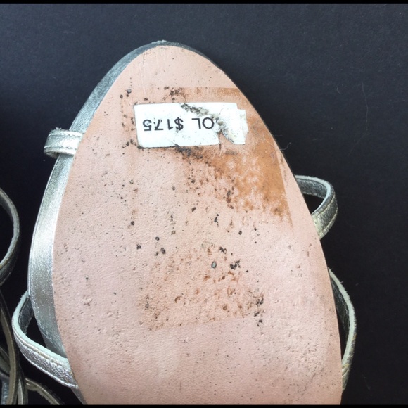 Badgley Mischka FIERCE Strappy Silver platform sandals heels SZ 7M Retail-$175 - Picture 7 of 12